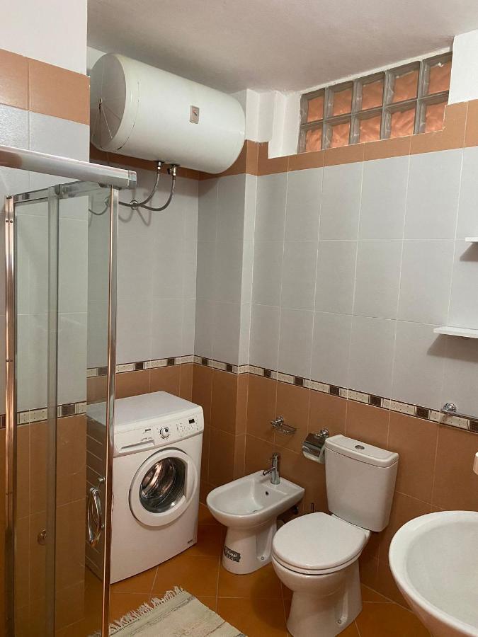 Apartment Cactus Coastal: 3-bedroom Ii Vlore